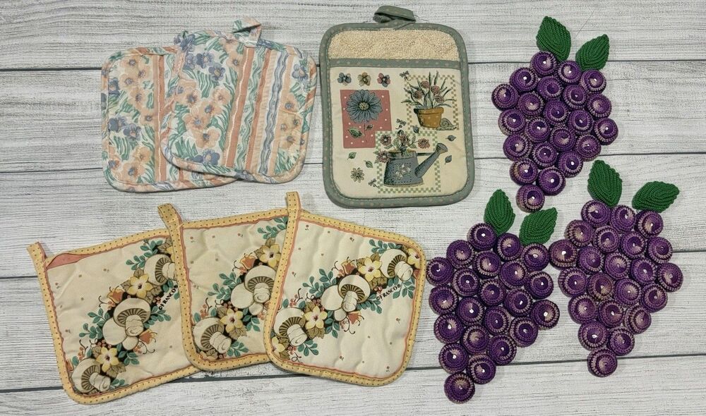 Vintage Crochet Grape Decor Lot Franco Mushroom Potholders Handmade AS IS Repair